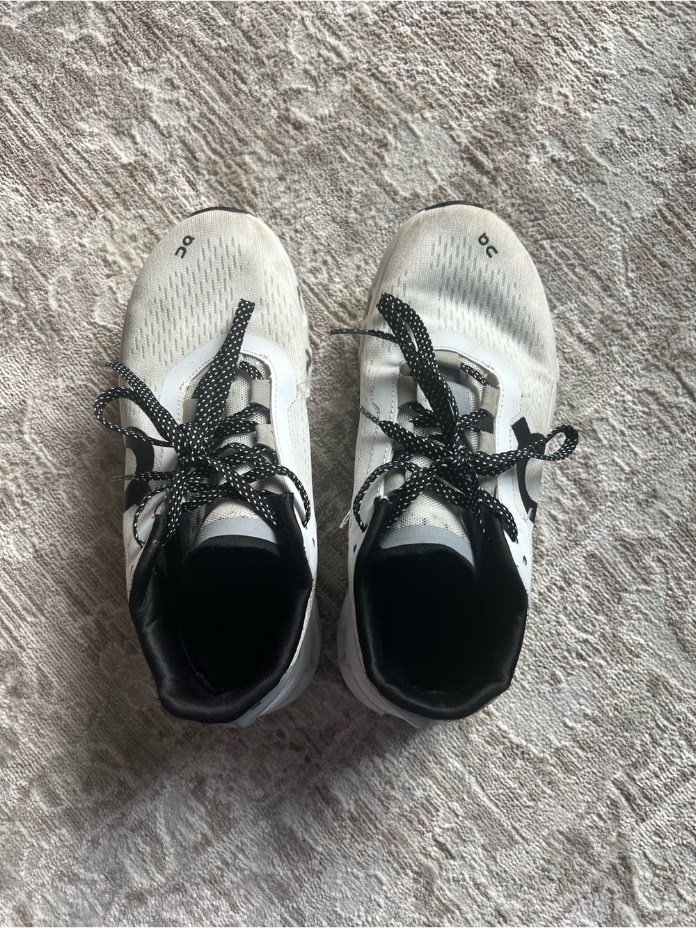 On Cloudstyle Women's White and Black Running Sneakers